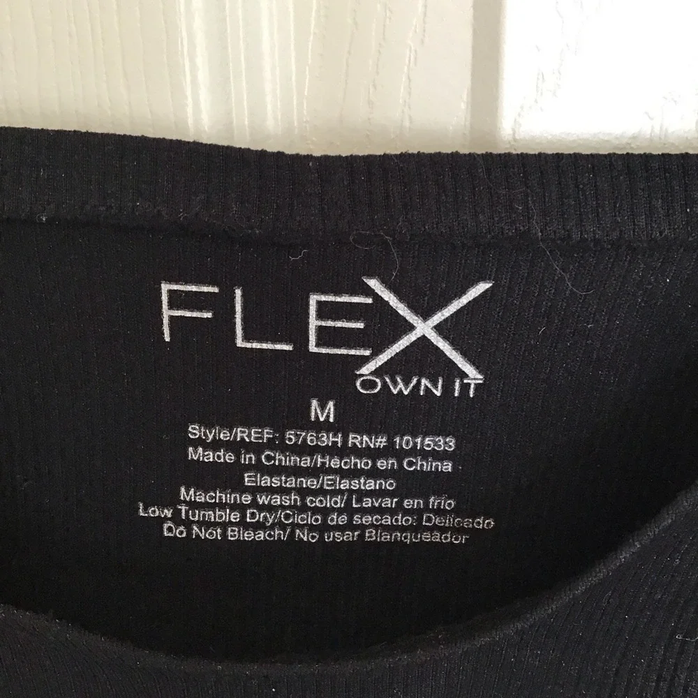 Flex Own It Shapewear Womens Size M Black Adjustable Straps Top
